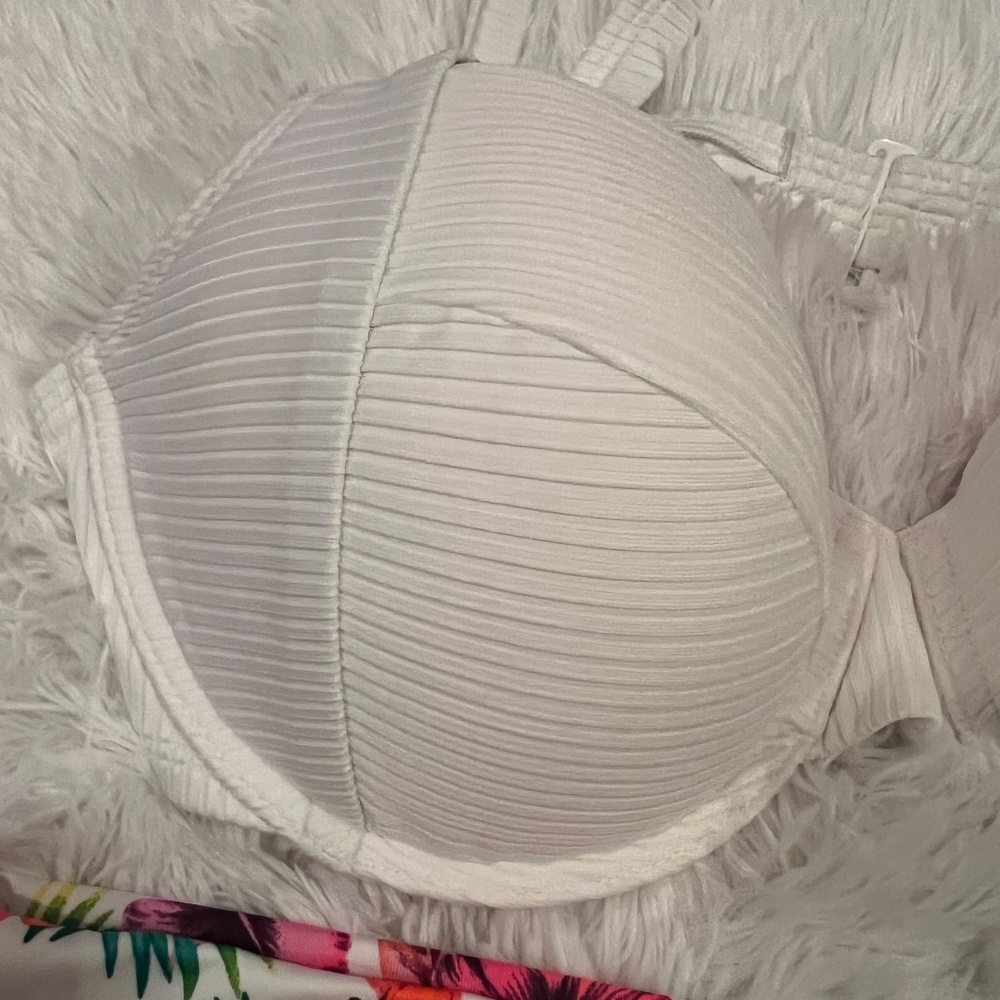 NWT Victorias Secret Pink Swim Suit/Bikini | Size L/XL | White/Floral Tropical - Picture 5 of 11